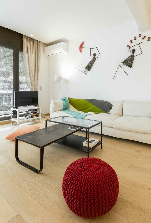 Stylish 3-Bedroom Apartment & Terrace Thessaloniki Exterior photo